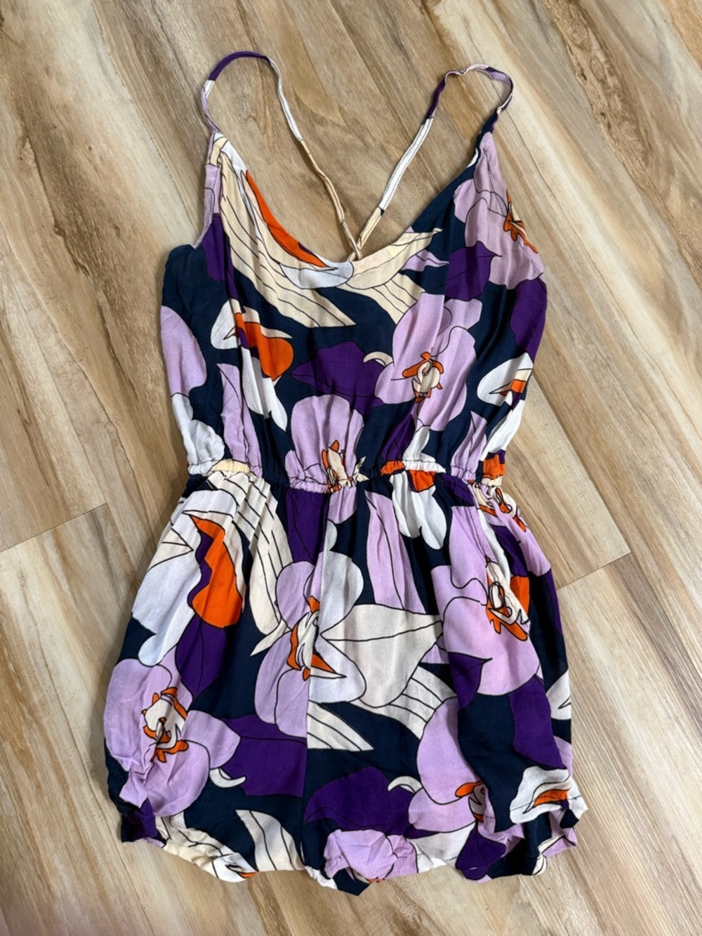 Ava Sky retro orchid romper size xs